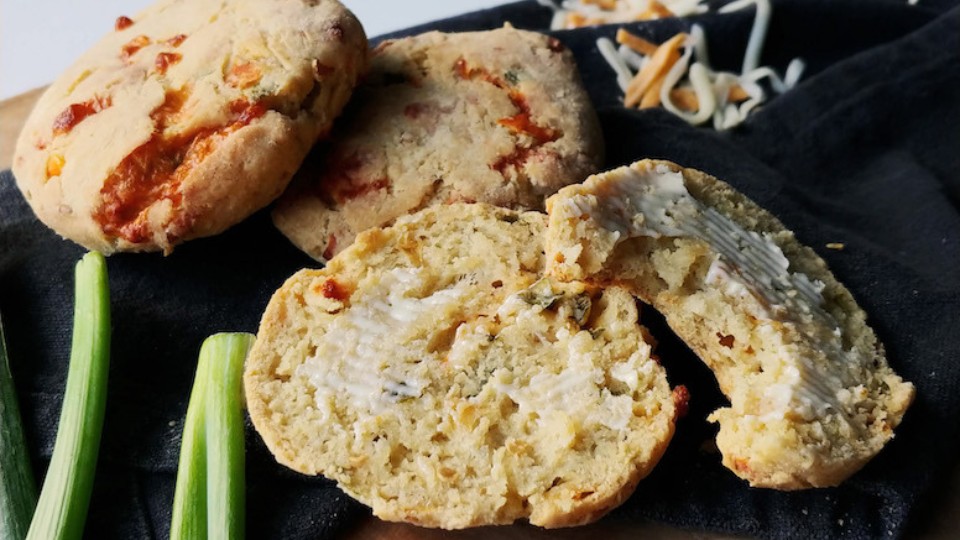 Cheddar and Hot Pepper Scones (gluten free and low FODMAP)