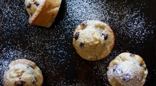 Muffin au quinoa, poire et chocolat