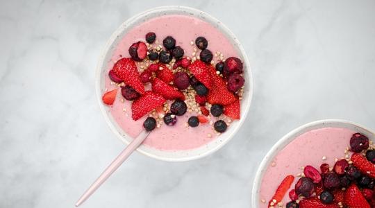 Smoothie bowl dietitian