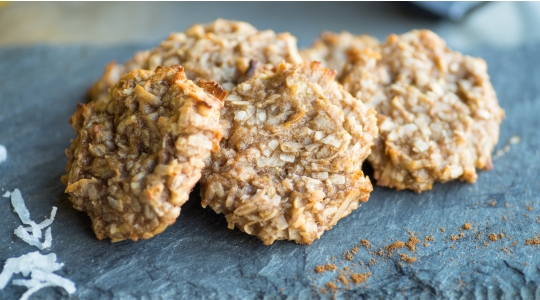 Satiating Banana, Coconut, and Almond Cookies