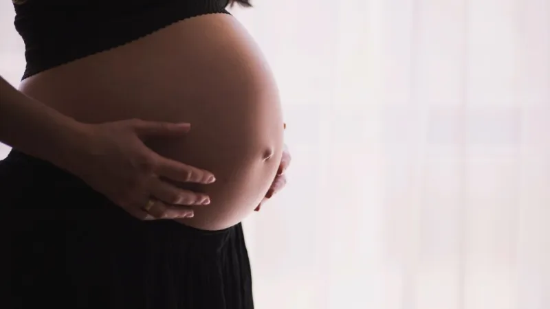 pregnant belly