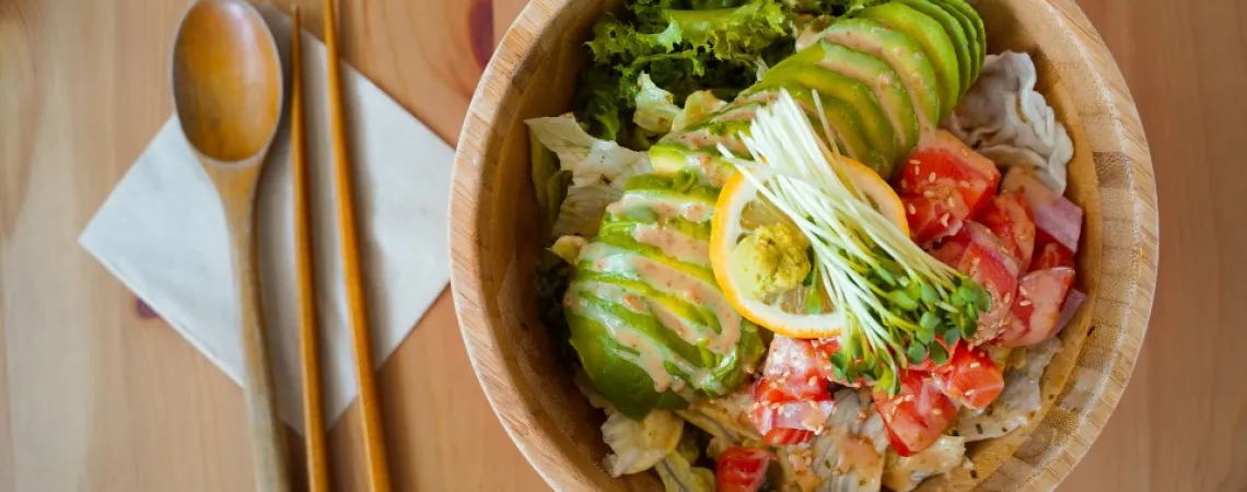 salad bowl with cutlery