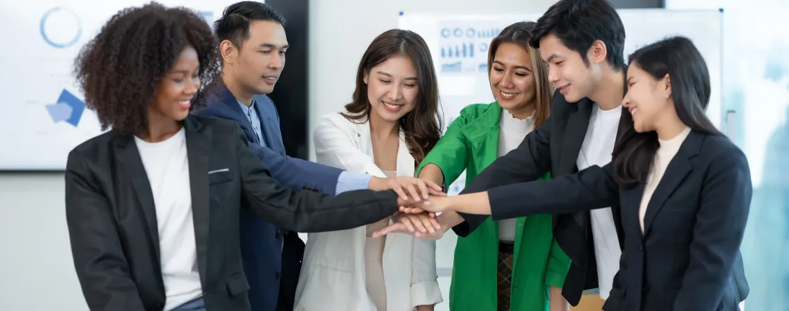 groupe de professionnels collaborateurs