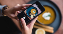 Taking a picture of a soup with an iphone