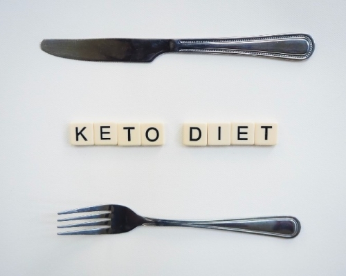 keto diet and cutlery