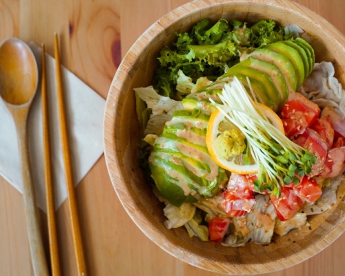 salad bowl with cutlery