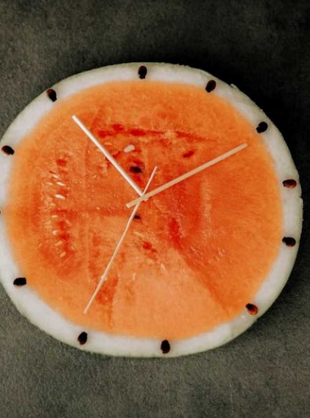 clock-shaped melon