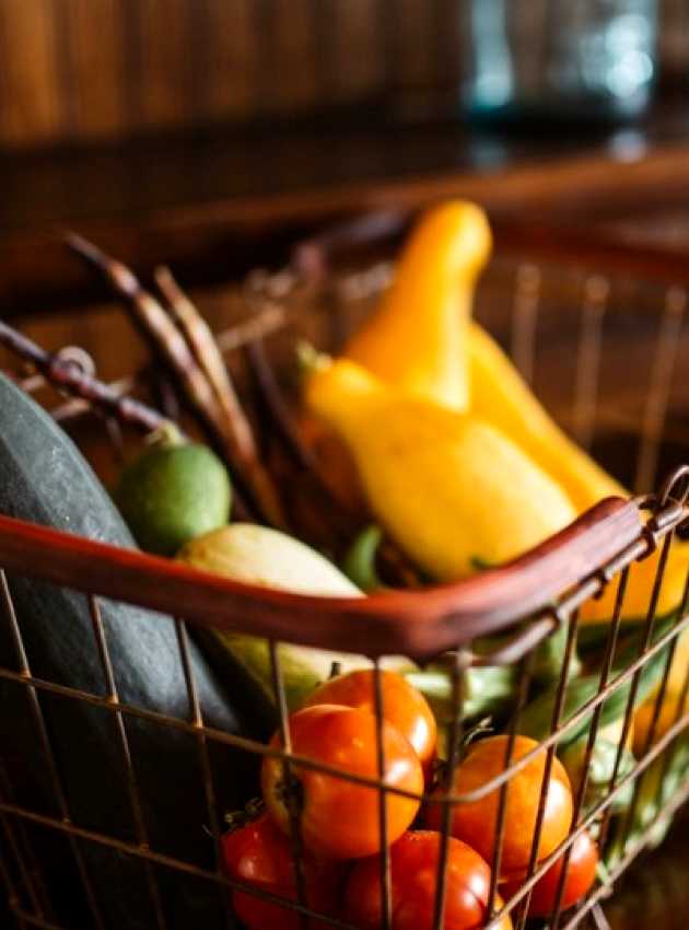 fruit and vegetable baskets to prevent food waste