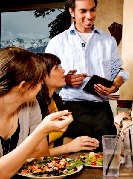 Navigating Dining Out: A Dietitian's Guide to Making Healthier Choices at Restaurants