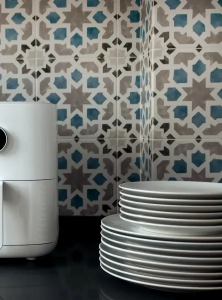 air fryer in a kitchen, healthy recipe