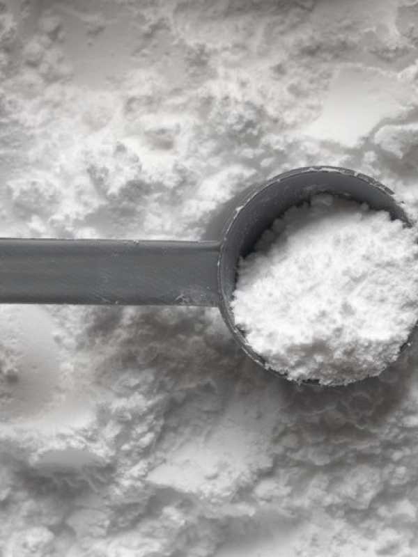 Creatine in a spoon