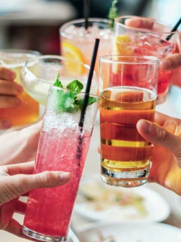 six alcoholic drinks 
