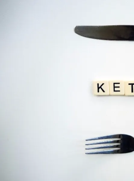 keto diet and cutlery