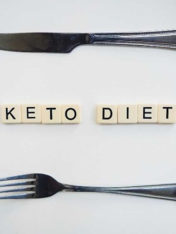 keto diet and cutlery