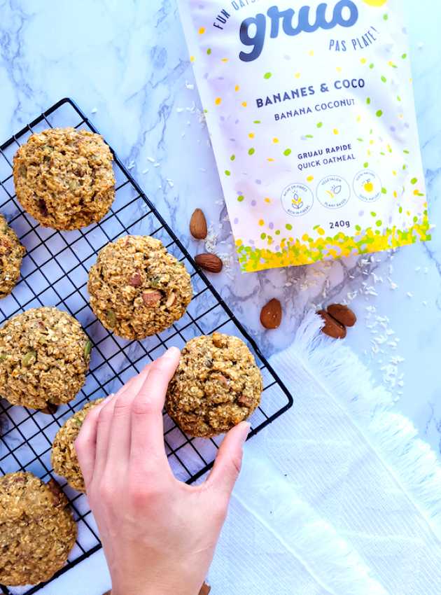 Biscuits rassasiants aux bananes, noix de coco et amandes