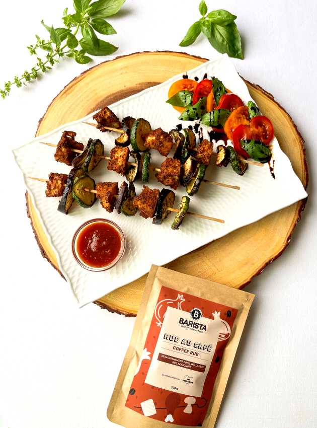 Brochettes de tofu au rub au café