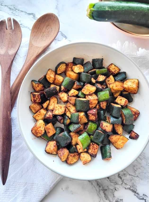 Courgettes faciles à la friteuse à air Easy Air Fryer Zucchini