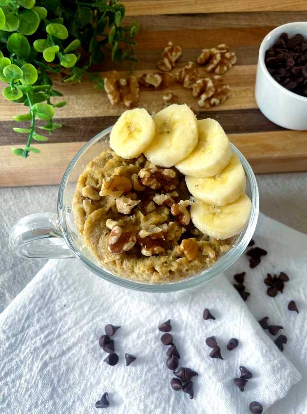 Mugcake déjeuner banane et avoine - Banana and Oatmeal Breakfast Mug Cake