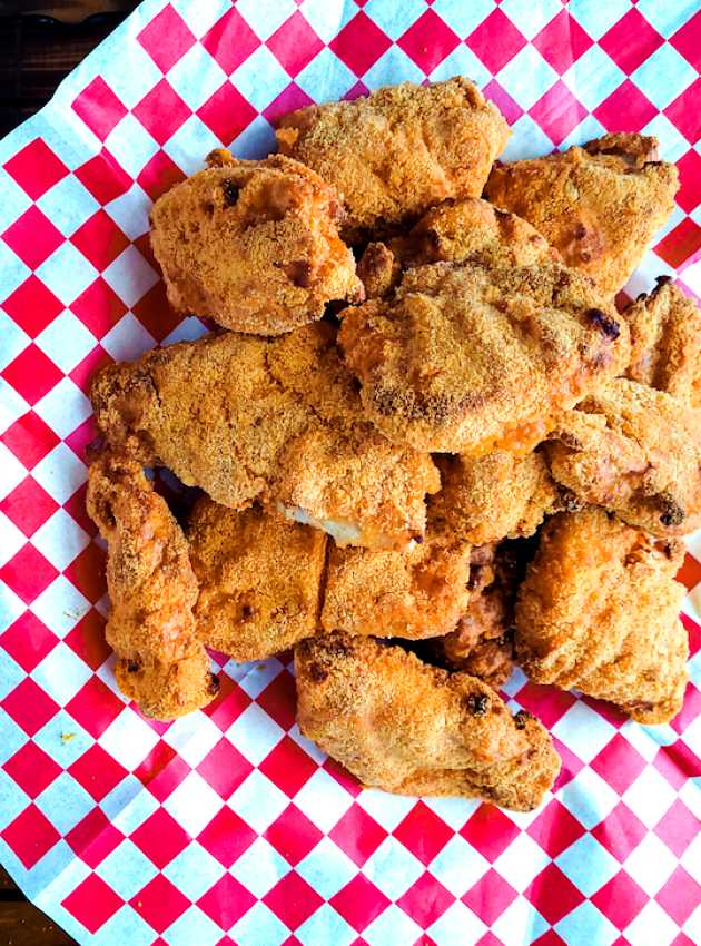 Poulet croustillant cheddar et Buffalo, à la friteuse à air chaud