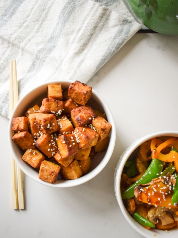 Tofu croustillant à la friteuse à air (Air Fryer)