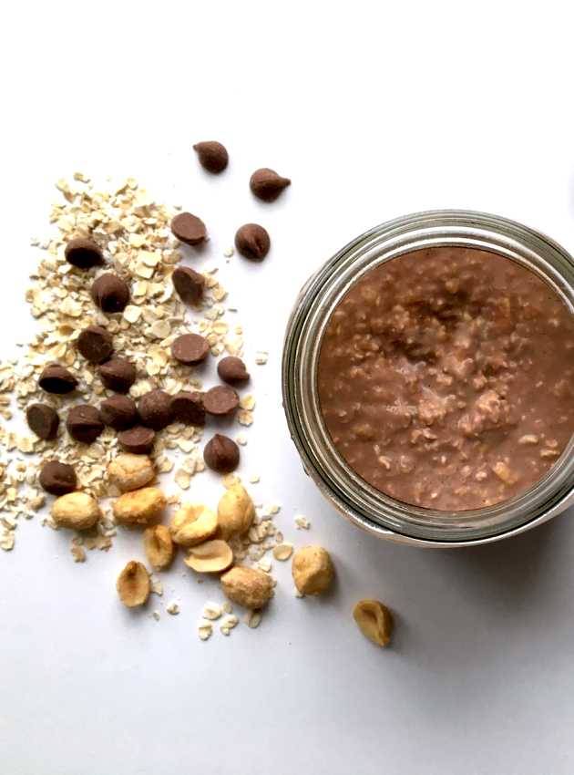 Chocolate Peanut Overnight Oats