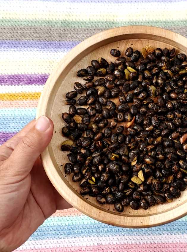 Mexican-Style Crispy Black Beans