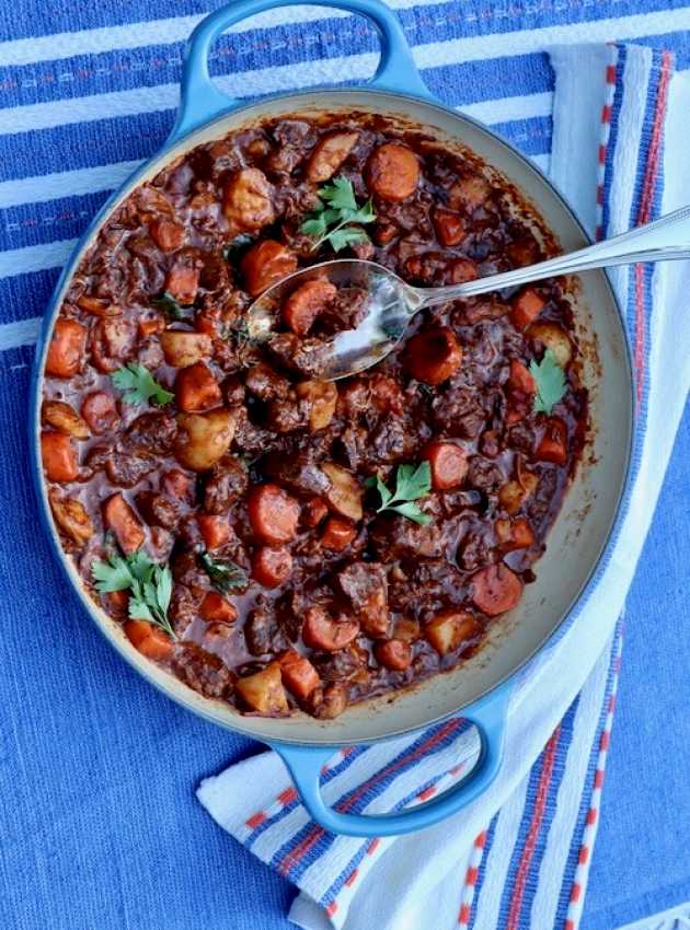 Mijoté de boeuf au vin rouge