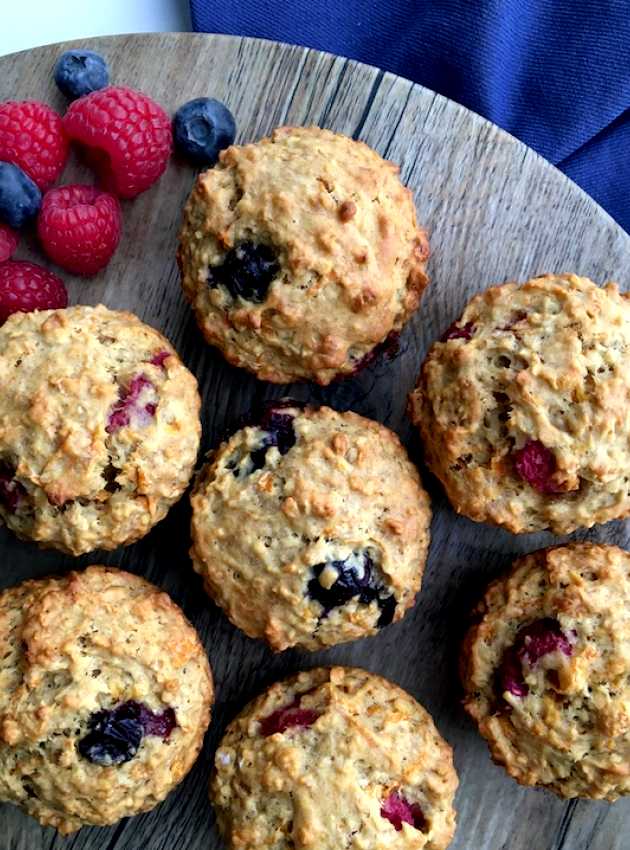 Muffins déjeuner banane-petits fruits